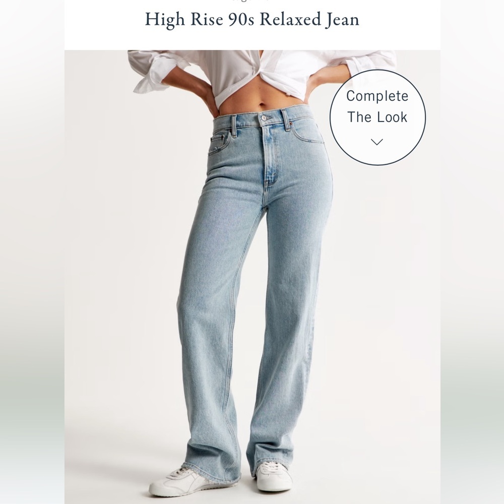 Abercrombie & Fitch - The 90s Relaxed Jean in High Rise